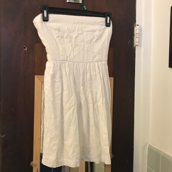 Forever 21 Dresses & Skirts - LAST CALL! White Strapless Dress 👗